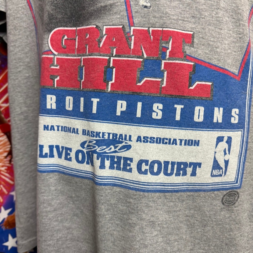 Vintage 90s Detroit Pistons Grant Hill Lee Sport NBA Basketball Player Tee Sz XL - Picture 3 of 6